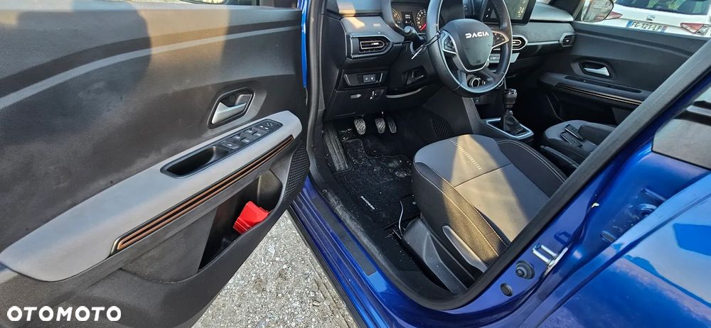 Dacia Sandero - 10