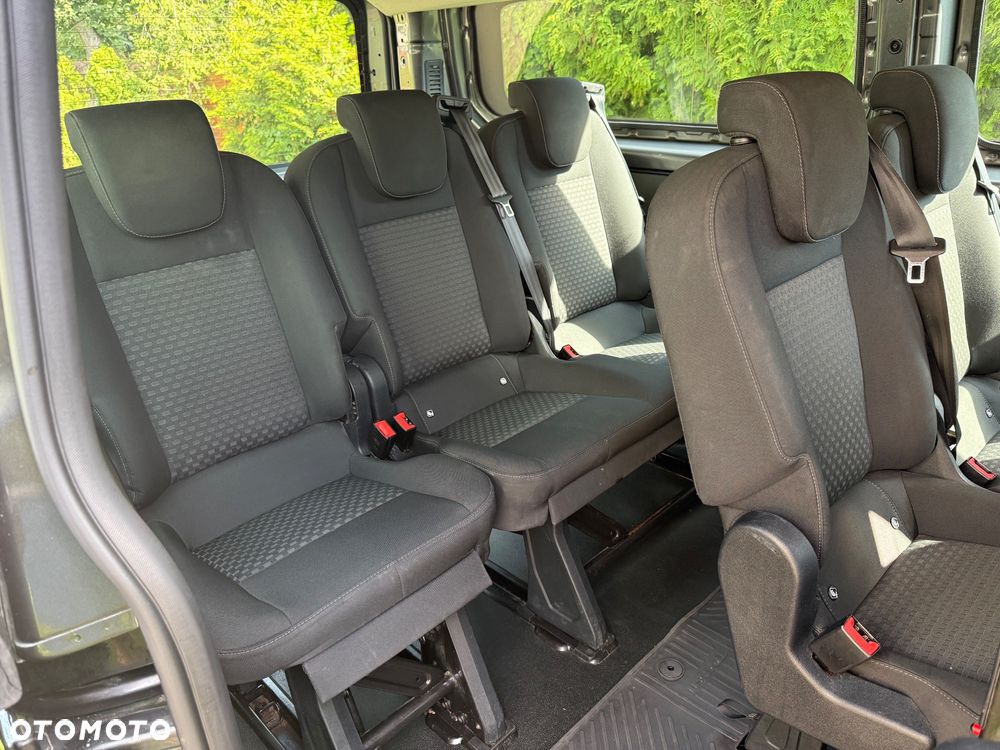 Ford Transit Custom - 13