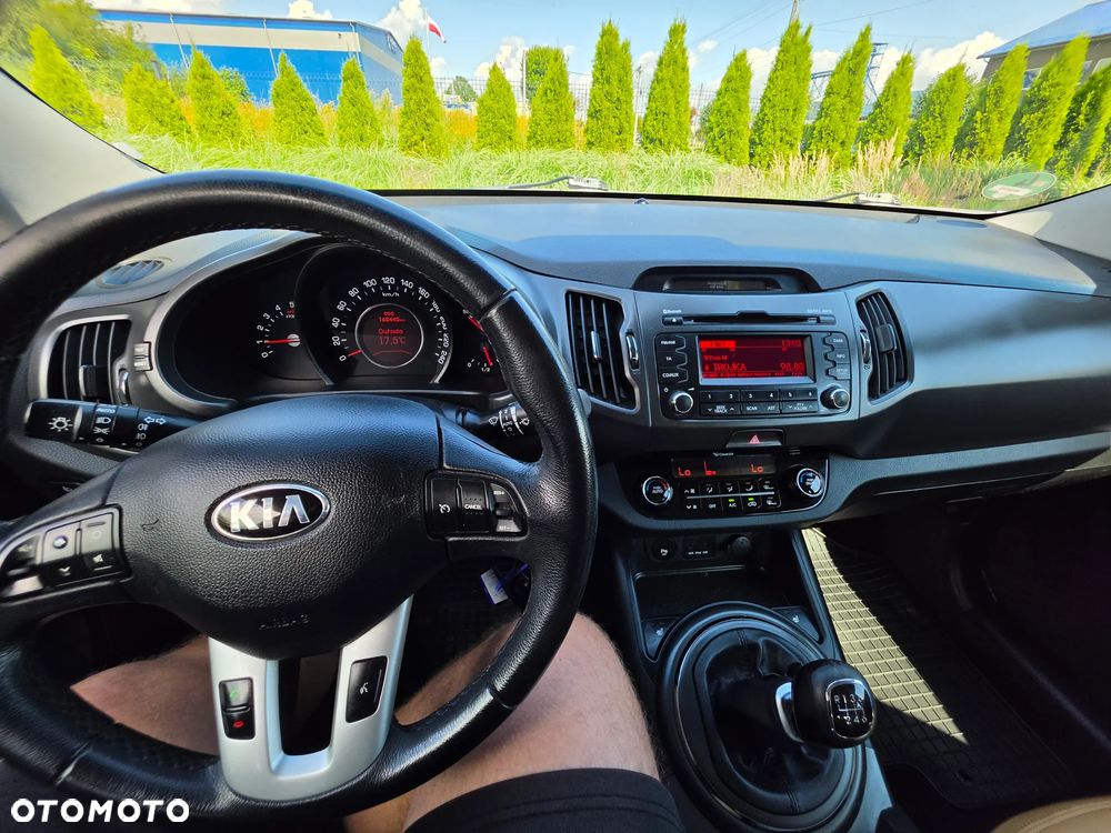 Kia Sportage 1.7 CRDI 2WD Spirit - 9