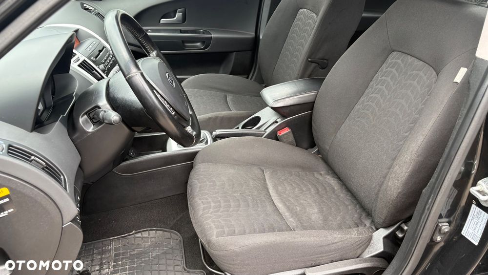 Kia Ceed - 22