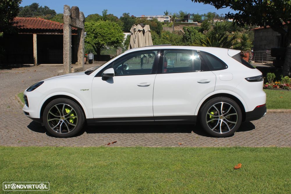 Porsche Cayenne S E-Hybrid - 10