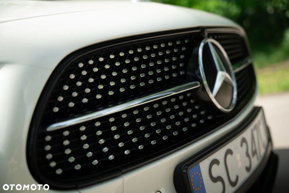 Mercedes-Benz Klasa E 220 d 4-Matic Business Edition - 31