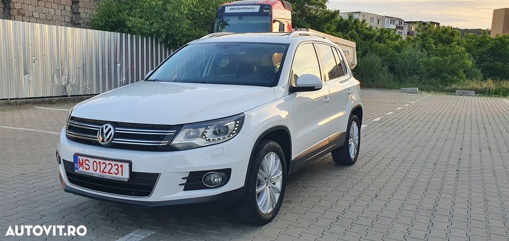 Volkswagen Tiguan 2.0 TDI DPF 4Motion BlueMotion Technology Track & Field - 7
