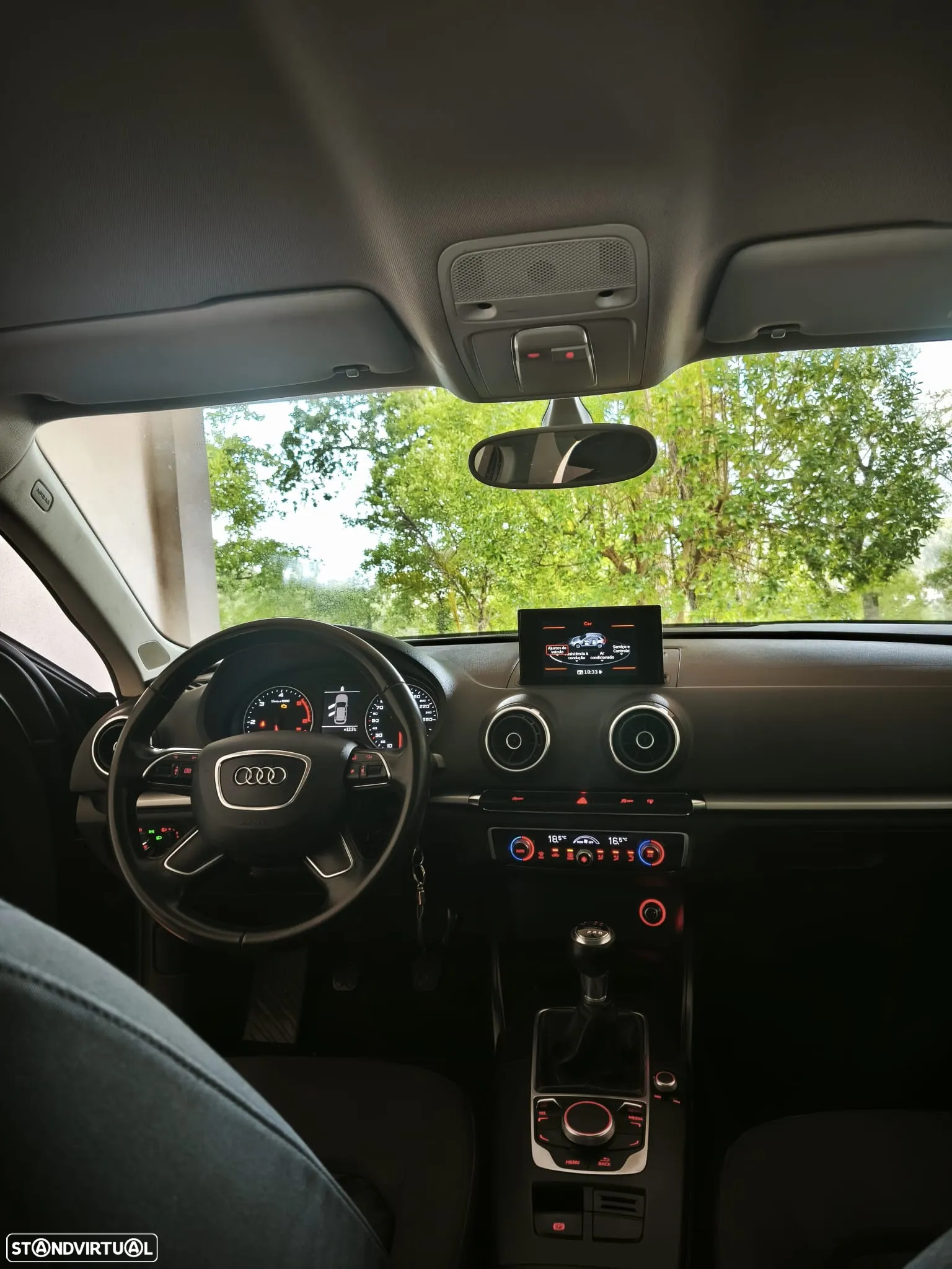 Audi A3 Sportback 1.6 TDI B.Line Attraction - 29