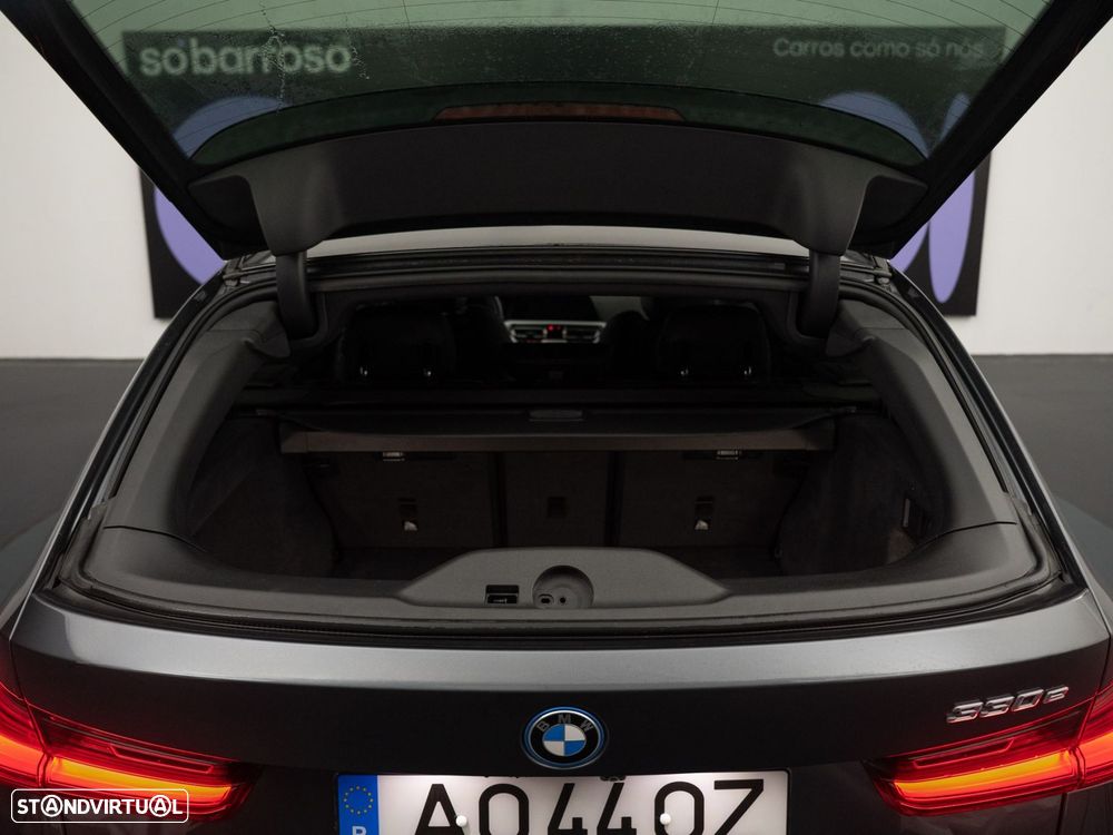 BMW 330 e Pack M Auto - 12
