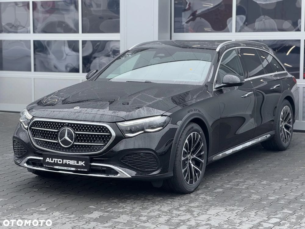 Mercedes-Benz Klasa E 220 d 4Matic 9G-TRONIC - 4