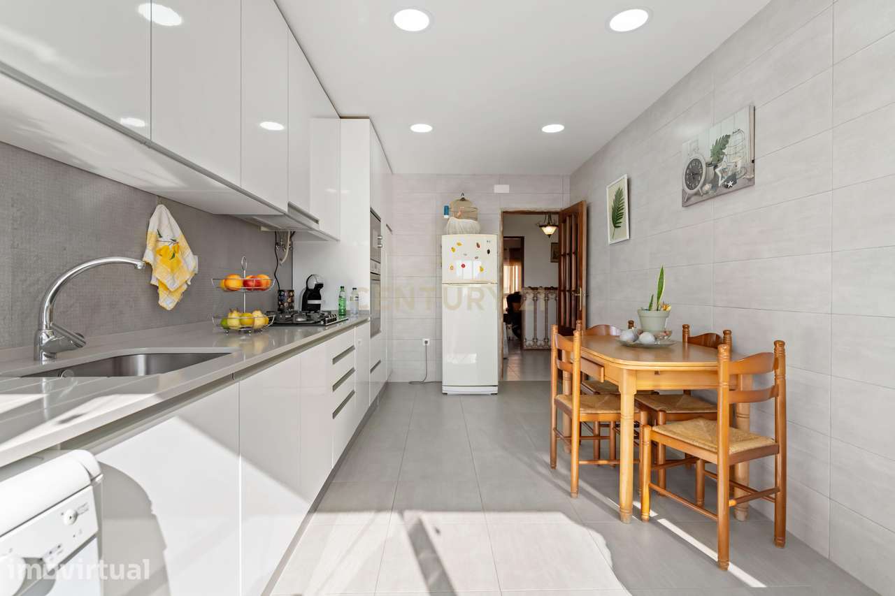 Apartamento de 4 assoalhadas Baixa da Banheira - Grande imagem: 4/27