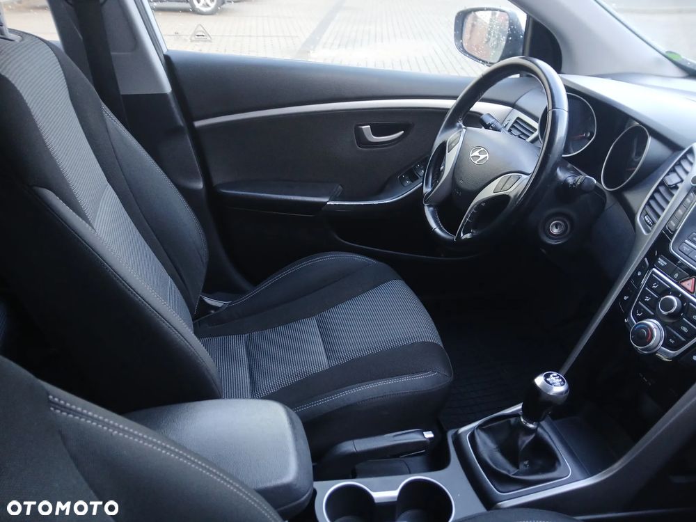 Hyundai i30 - 10