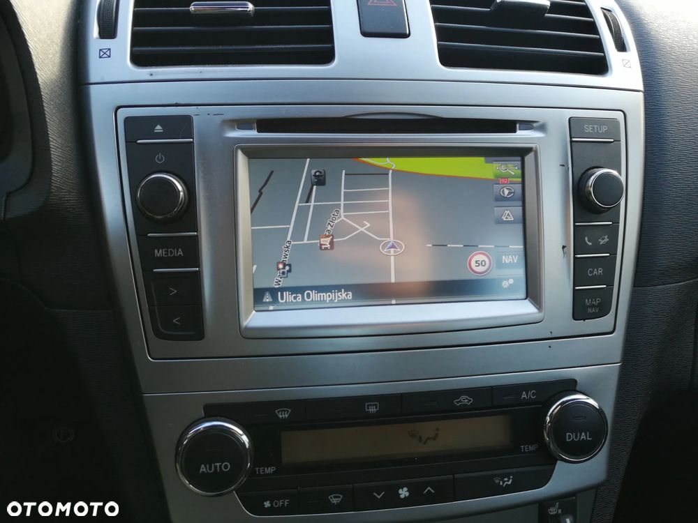 Toyota Avensis 2.2 D-4D Premium - 5