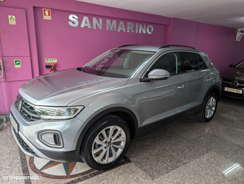 VW T-Roc 1.0 TSI Urban - 1