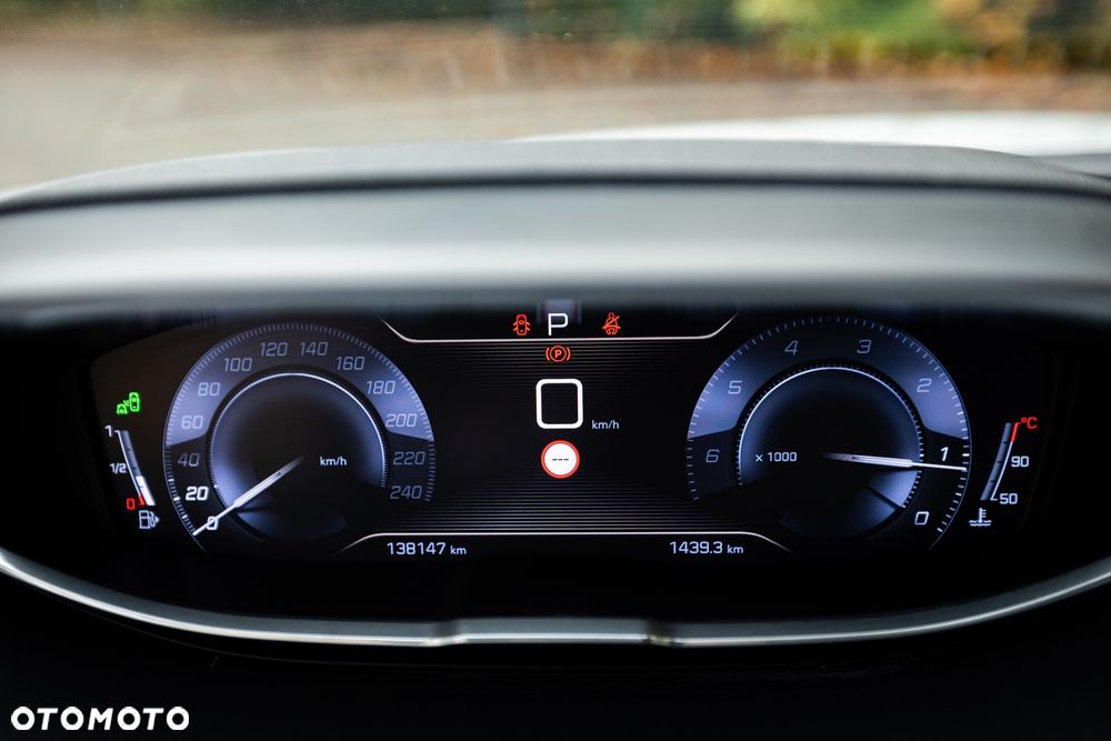 Peugeot 5008 2.0 BlueHDI GT S&S EAT8 - 22