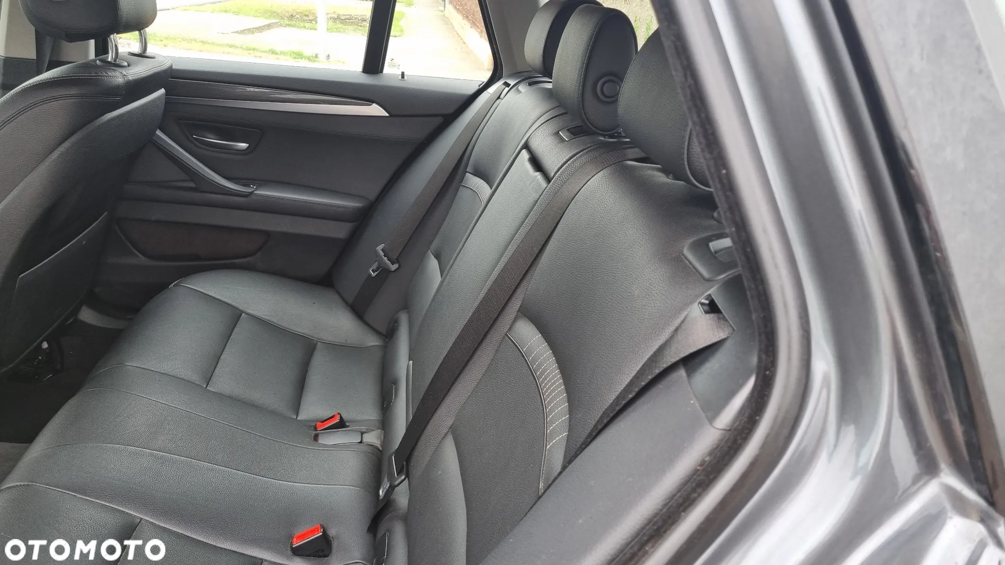 BMW Seria 5 520d Luxury Line - 31