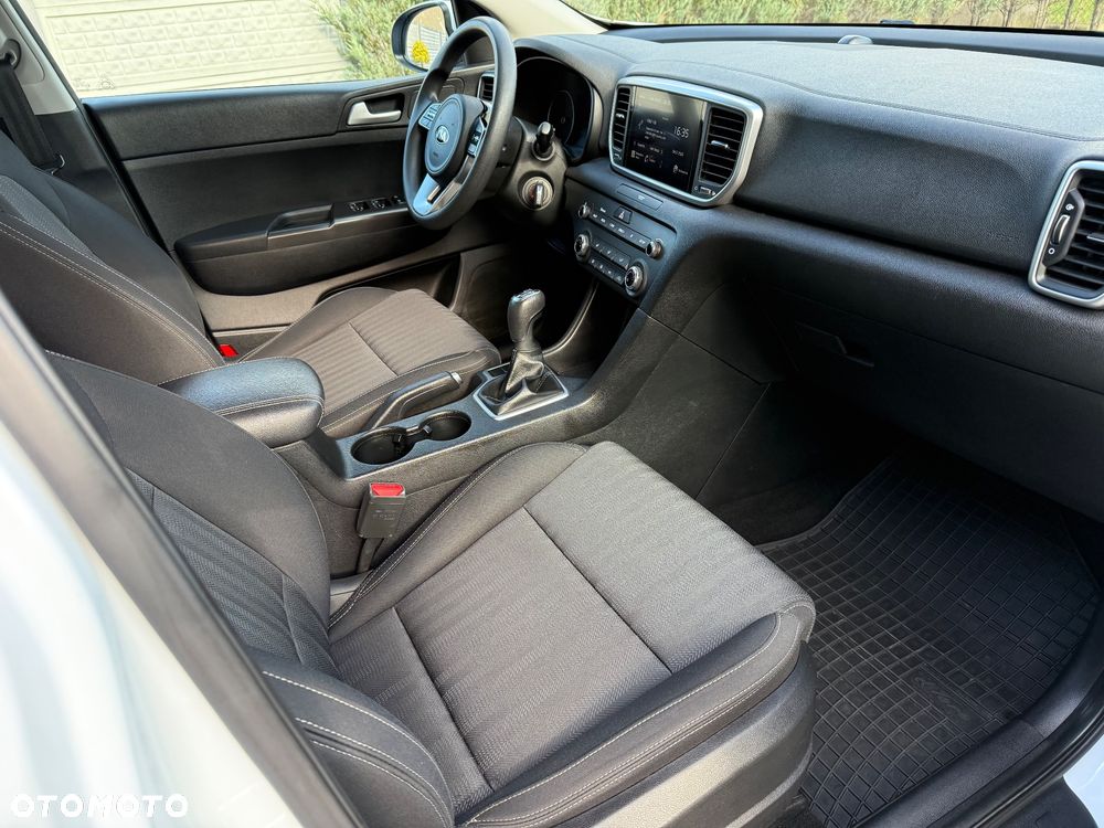 Kia Sportage 1.6 GDI M 2WD - 18