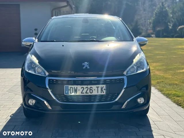 Peugeot 208 - 2