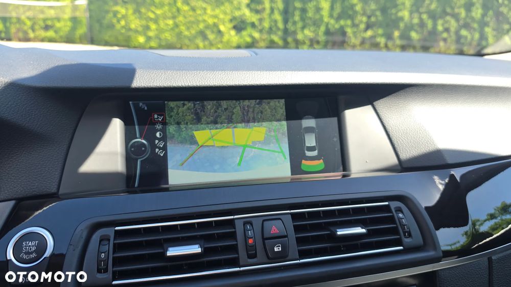 BMW Seria 5 528i - 7