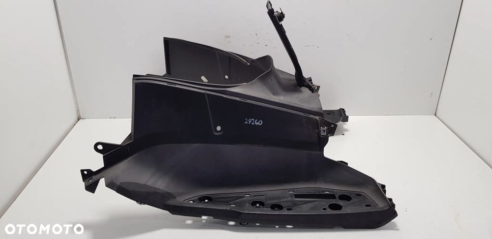 Yamaha X-MAX 125 Podłoga Podest 14-17 - 1