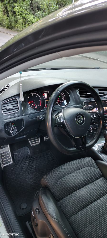 VOLKSWAGEN Golf 2015 — imagine 8