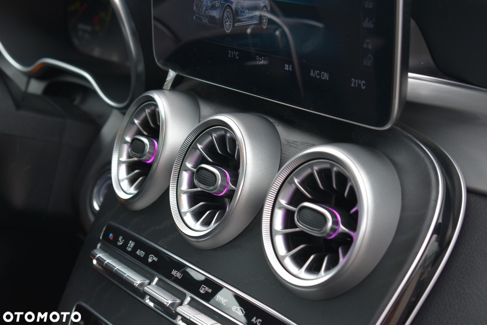 Mercedes-Benz Klasa C 63 S AMG 9G-TRONIC - 21