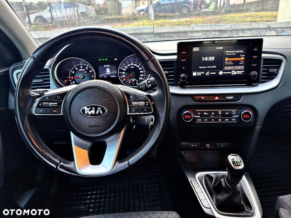 Kia Ceed 1.5 T-GDI L Business Line - 8