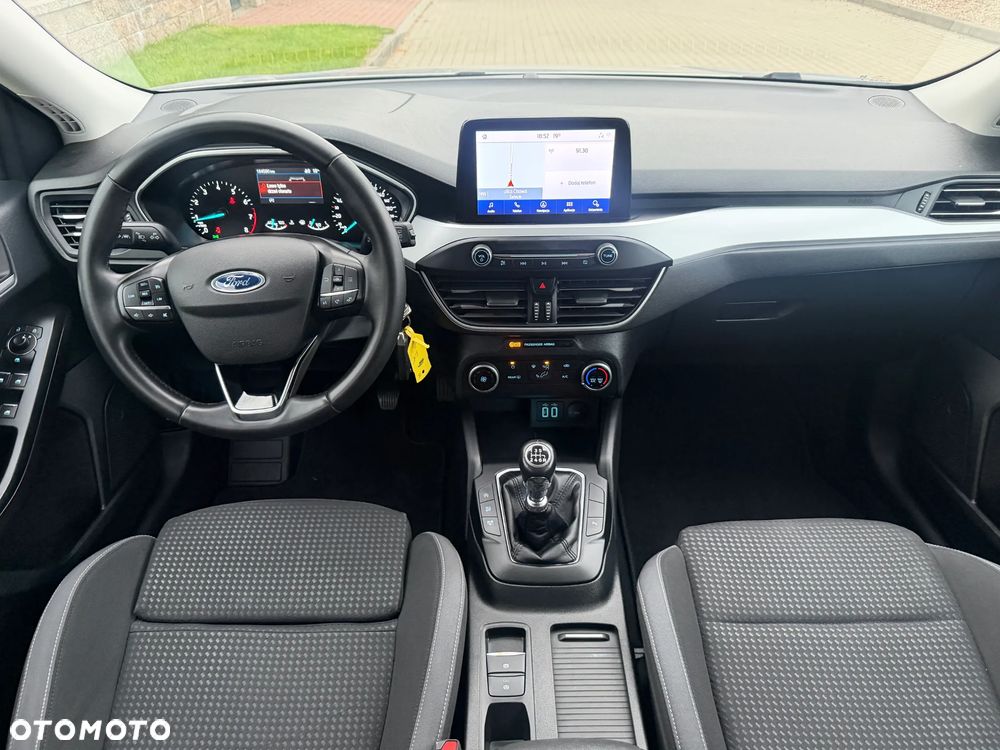 Ford Focus 1.0 EcoBoost Hybrid COOL&CONNECT DESIGN - 13