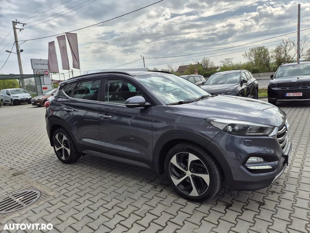 Hyundai Tucson 2.0 CRDI 4WD 6MT Luxury Pack+ - 6