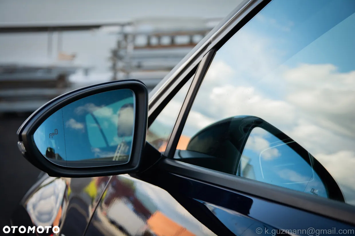 Volkswagen Golf e-Golf - 10