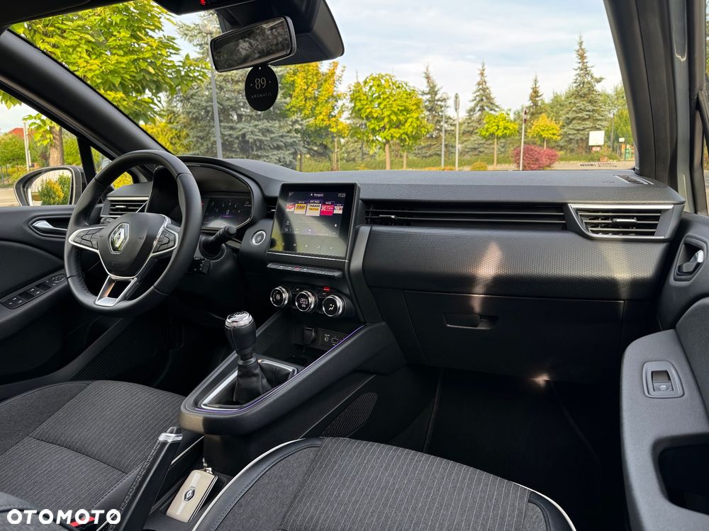 Renault Clio TCe 90 TECHNO - 22