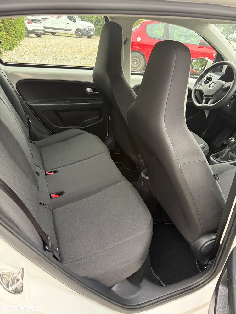 Volkswagen up! - 16