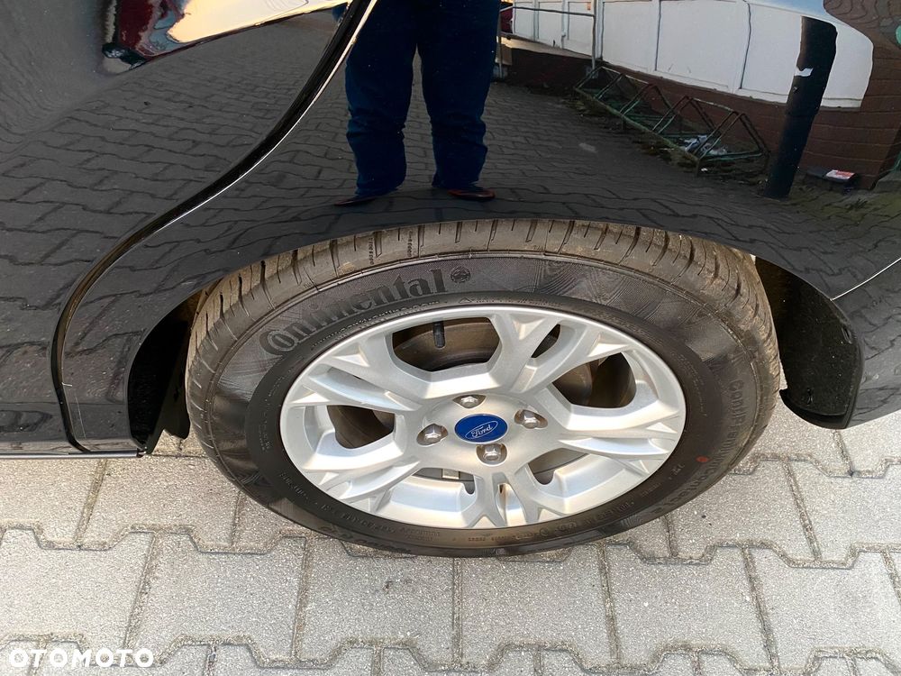 Ford B-MAX - 28