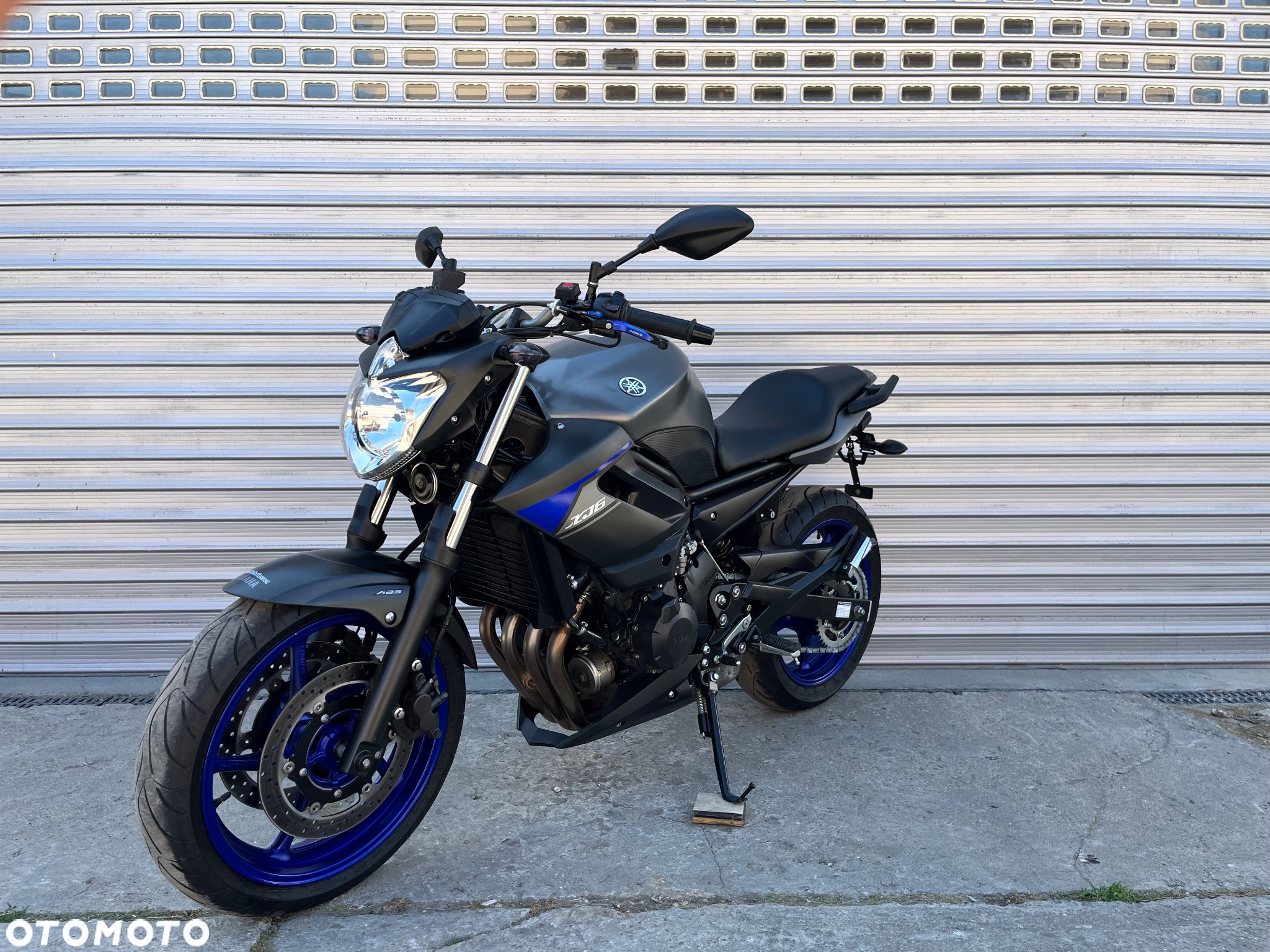 Yamaha XJ - 26