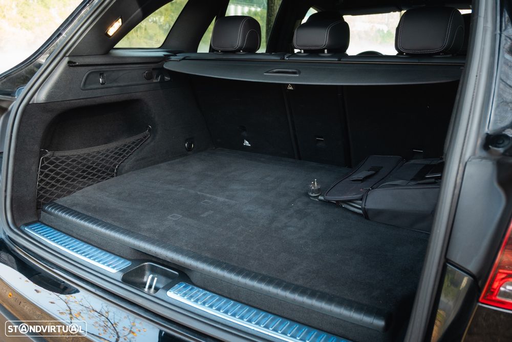 Mercedes-Benz GLC 300 de 4Matic 9G-TRONIC AMG Line Plus - 27