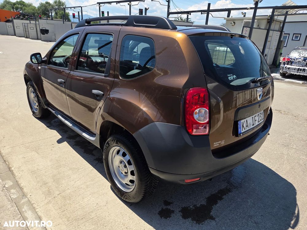 Dacia Duster dCi 90 FAP 4x2 Ambiance - 22