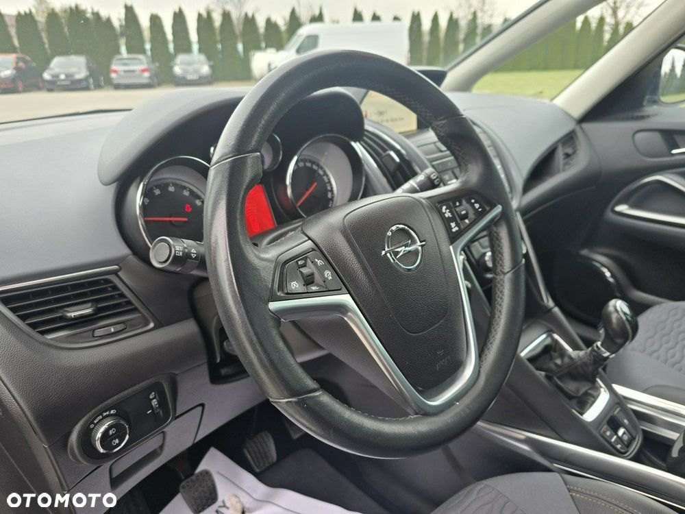 Opel Zafira - 13