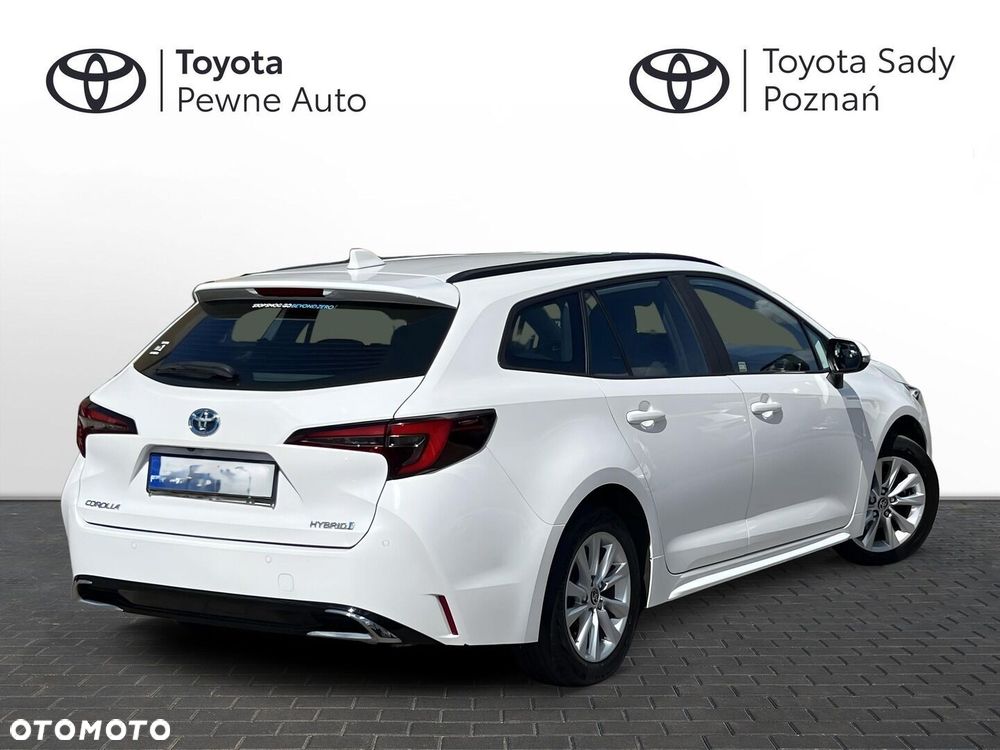 Toyota Corolla 1.8 Hybrid Comfort - 10