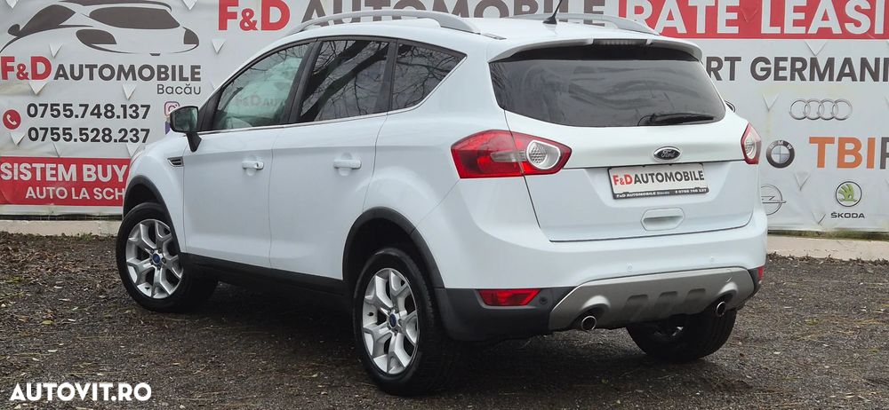 Ford Kuga 2.0 TDCi 2x4 Titanium - 4