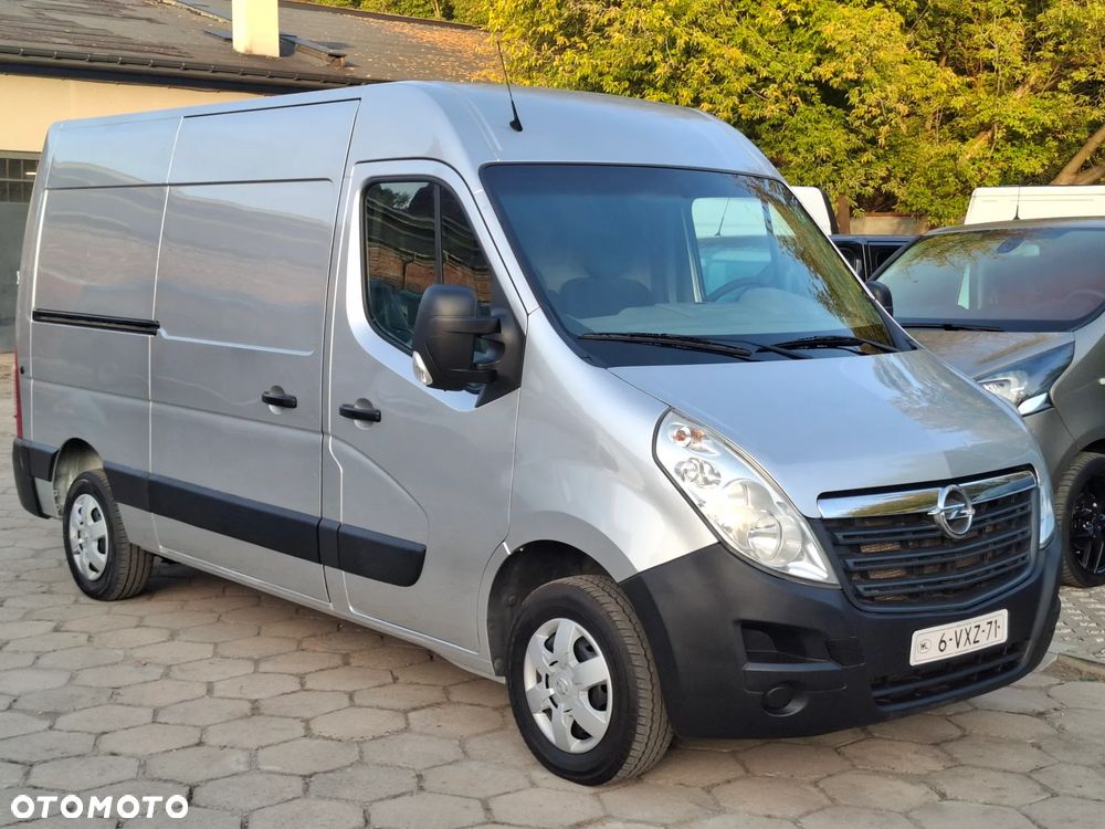 Opel Movano