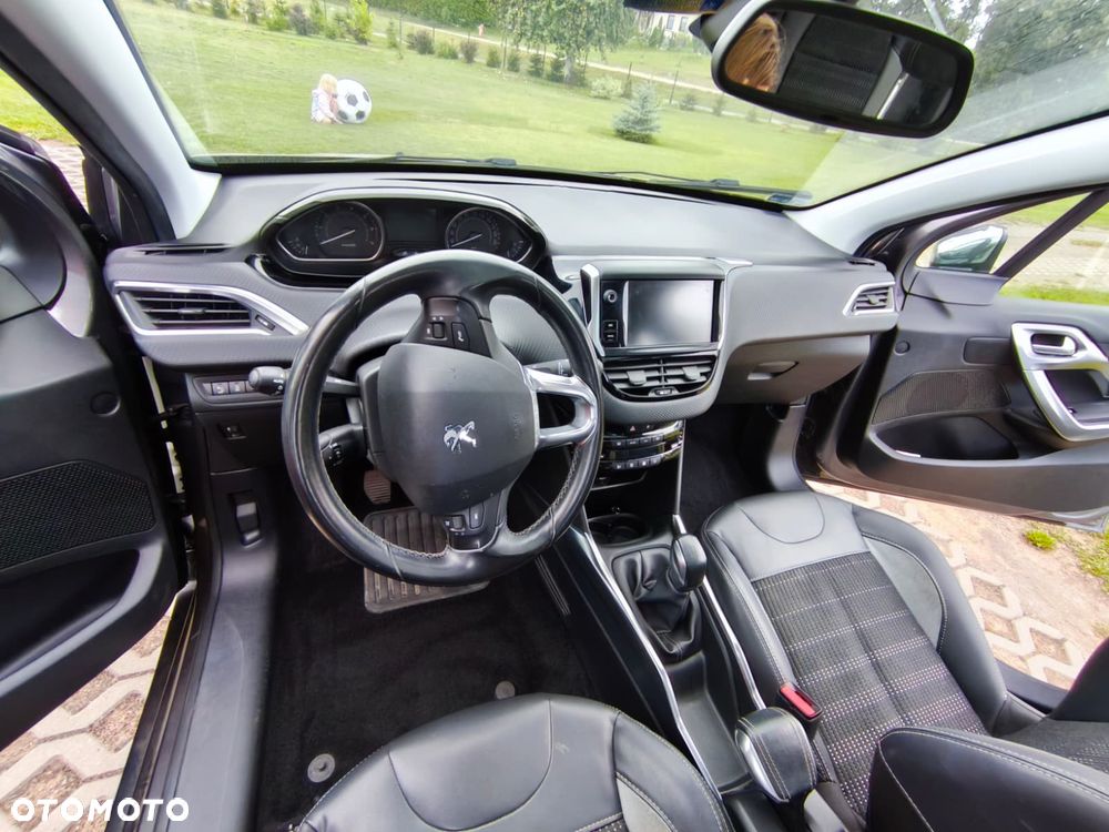 Peugeot 2008 1.6 VTi Allure - 7