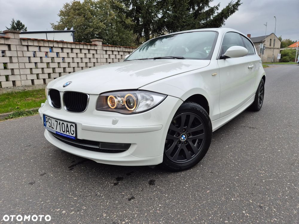 BMW Seria 1 118d Sport Line - 11