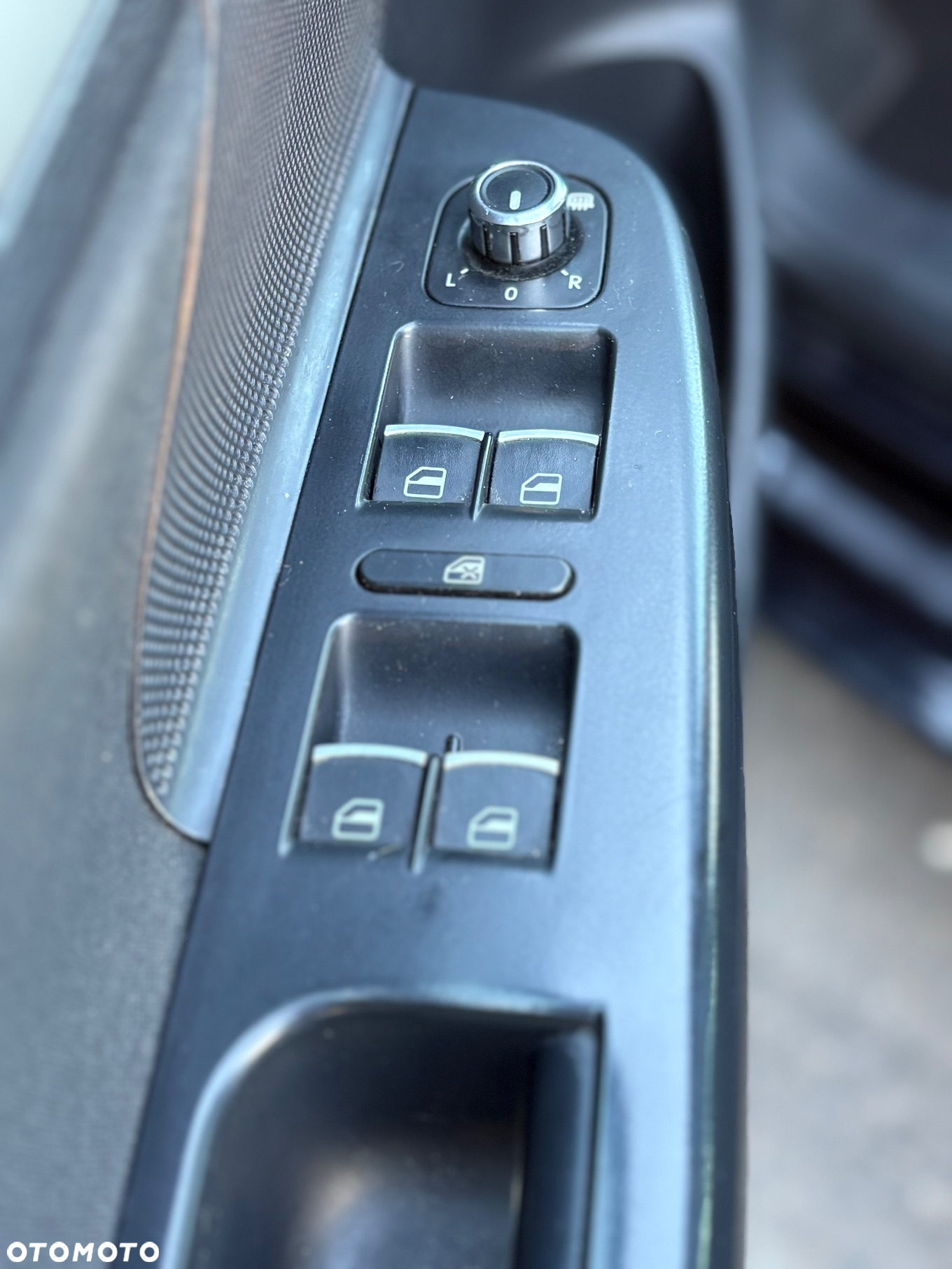 Volkswagen Golf VI 2.0 TDI Highline - 10