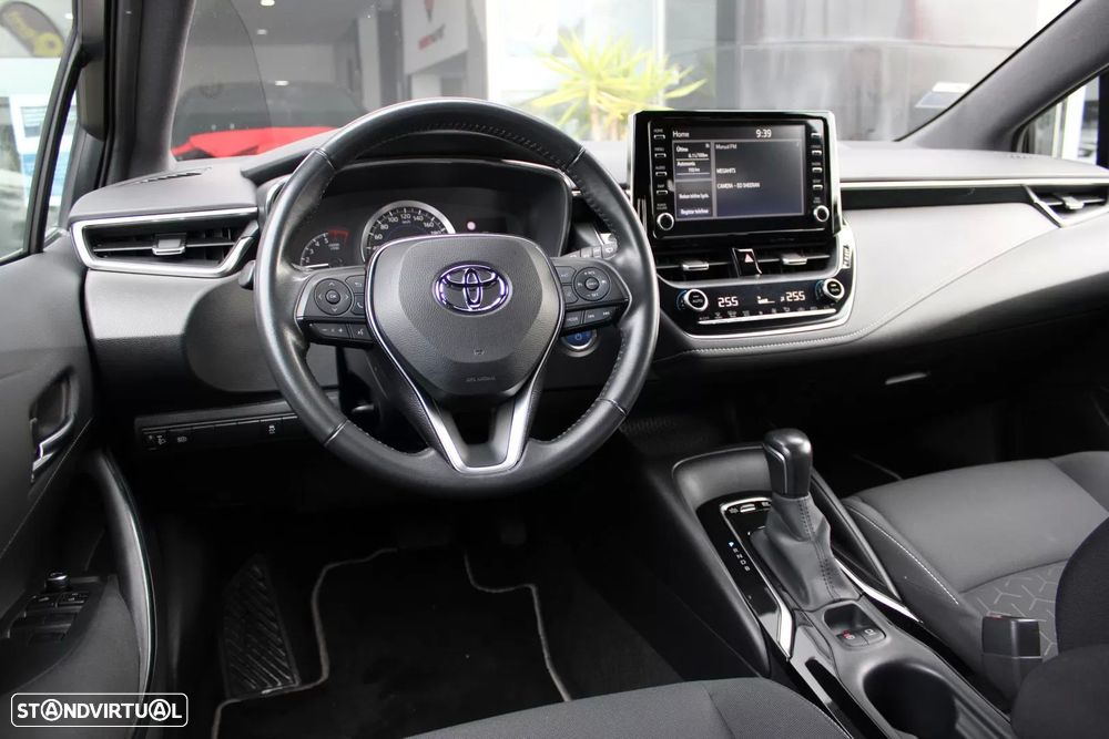 Toyota Corolla 1.8 Hybrid Comfort - 4