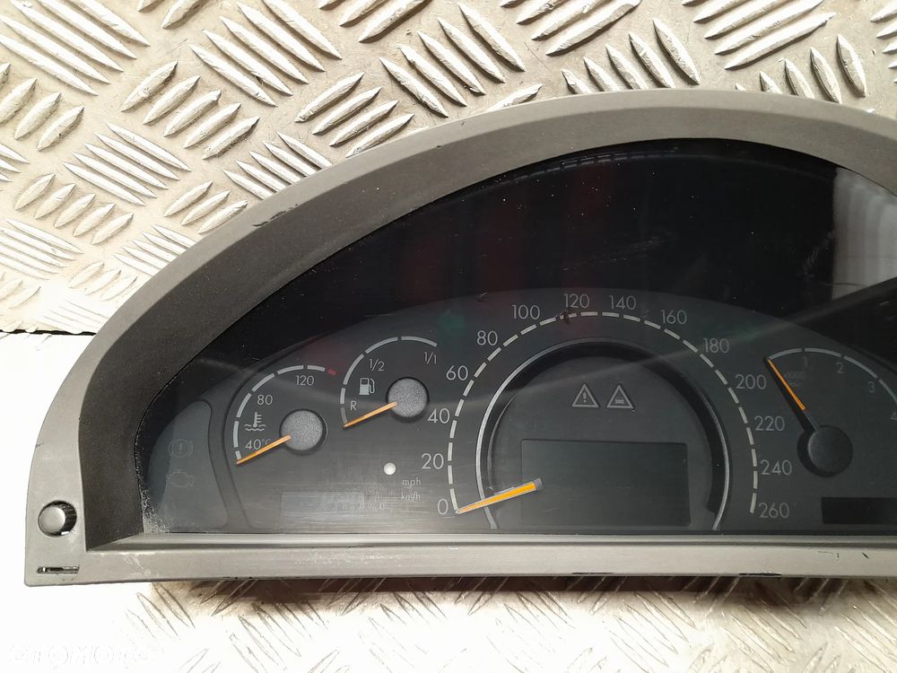 MERCEDES W220 LICZNIK ZEGARY PRĘDKOŚCIOMIERZ A2205405547 - 3