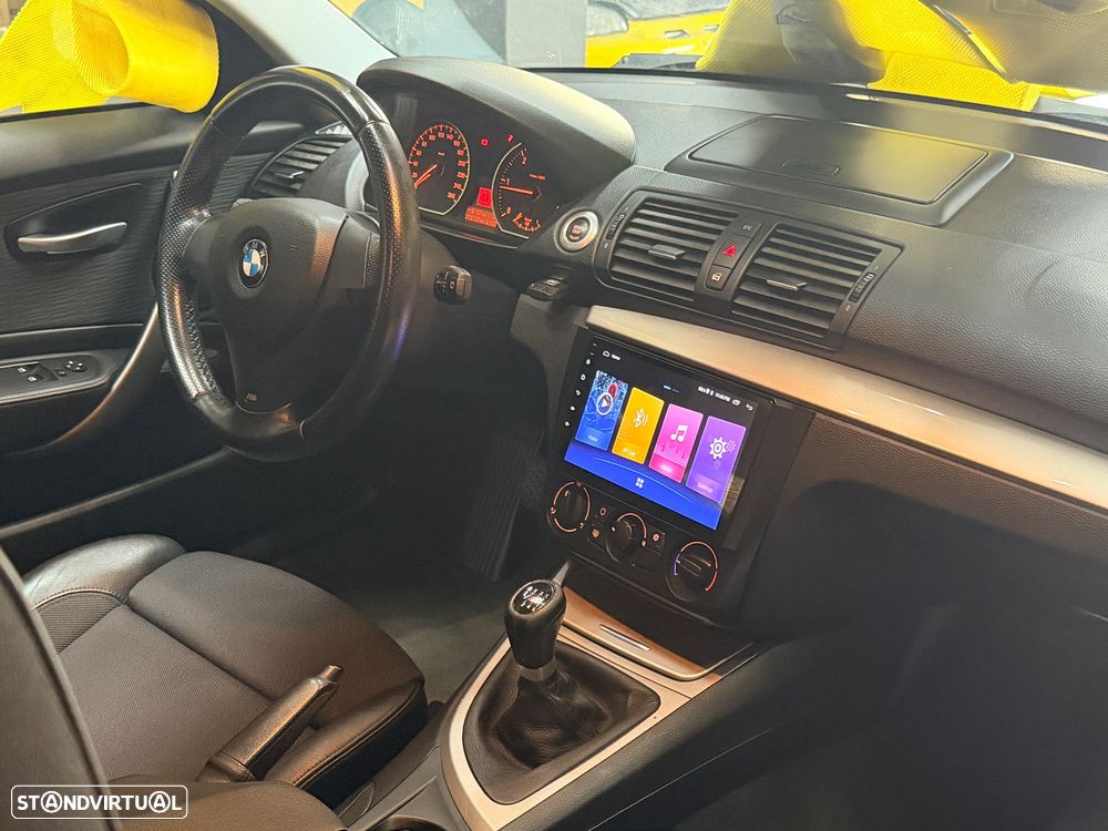 BMW 120 d Limited Edition Lifestyle c/ M Sport Pack - 22