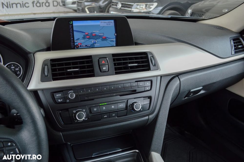 BMW Seria 4 418d Aut. Luxury Line - 31