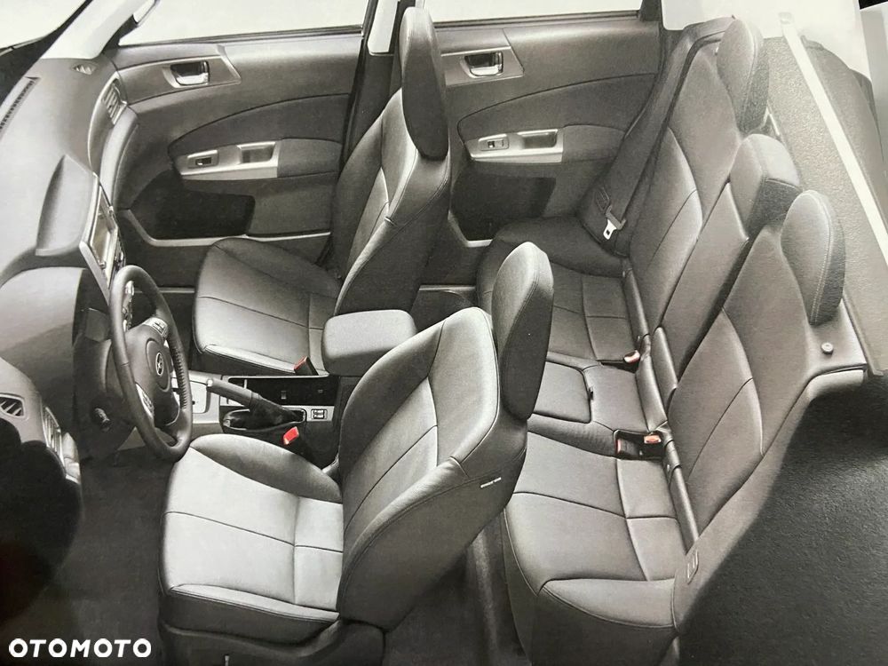 Subaru Forester 2.0D XE 000 Euro5 - 14