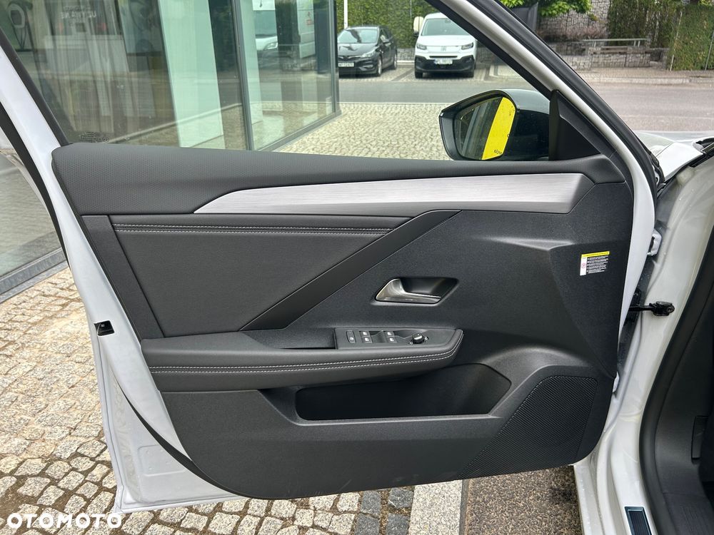 Opel Astra 1.5 CDTI Ultimate S&S - 18
