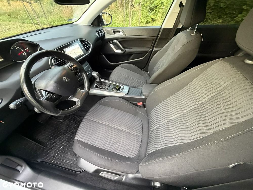 Peugeot 308 - 19