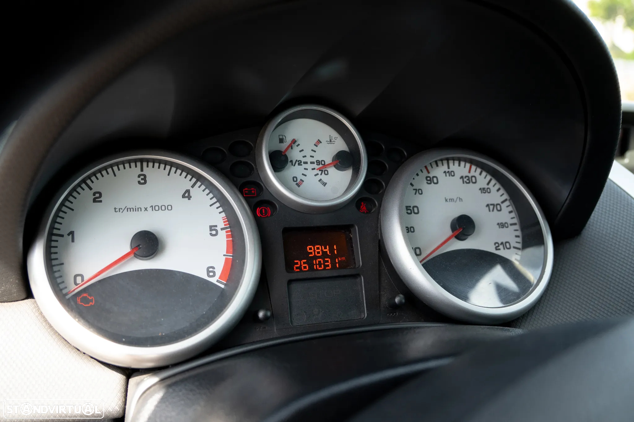 Peugeot 207 - 7