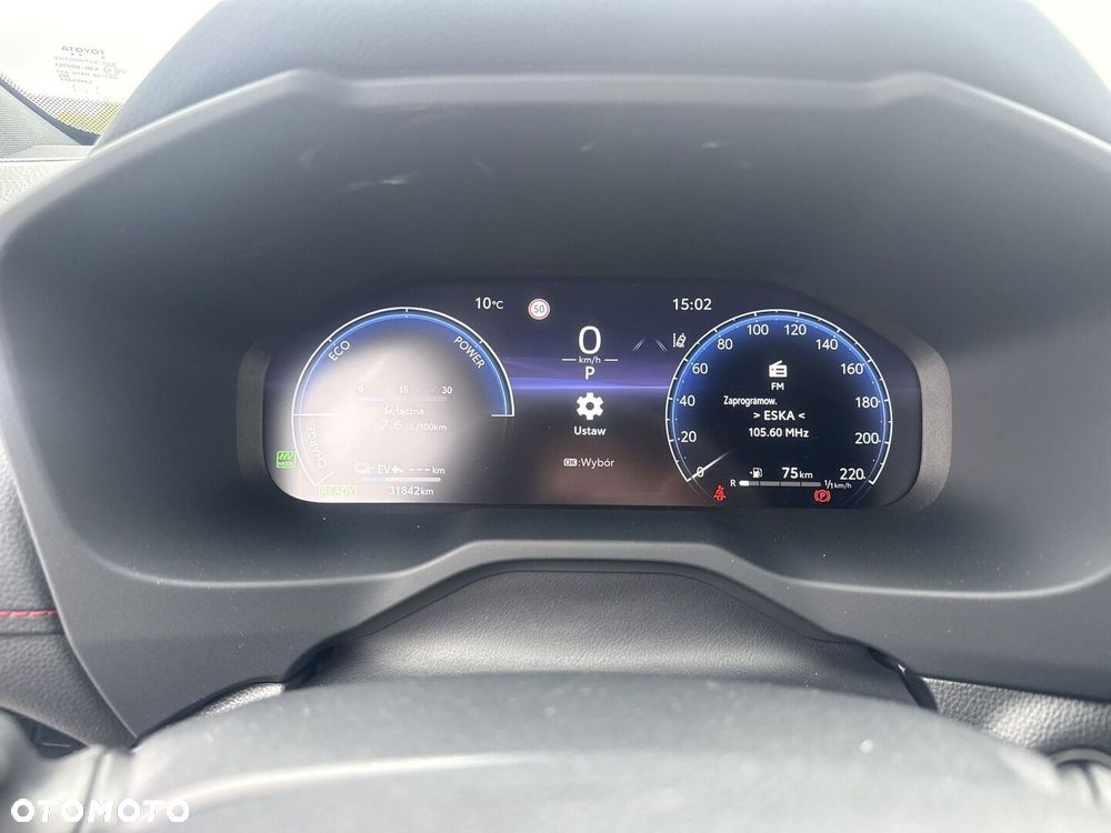 Toyota RAV4 - 22