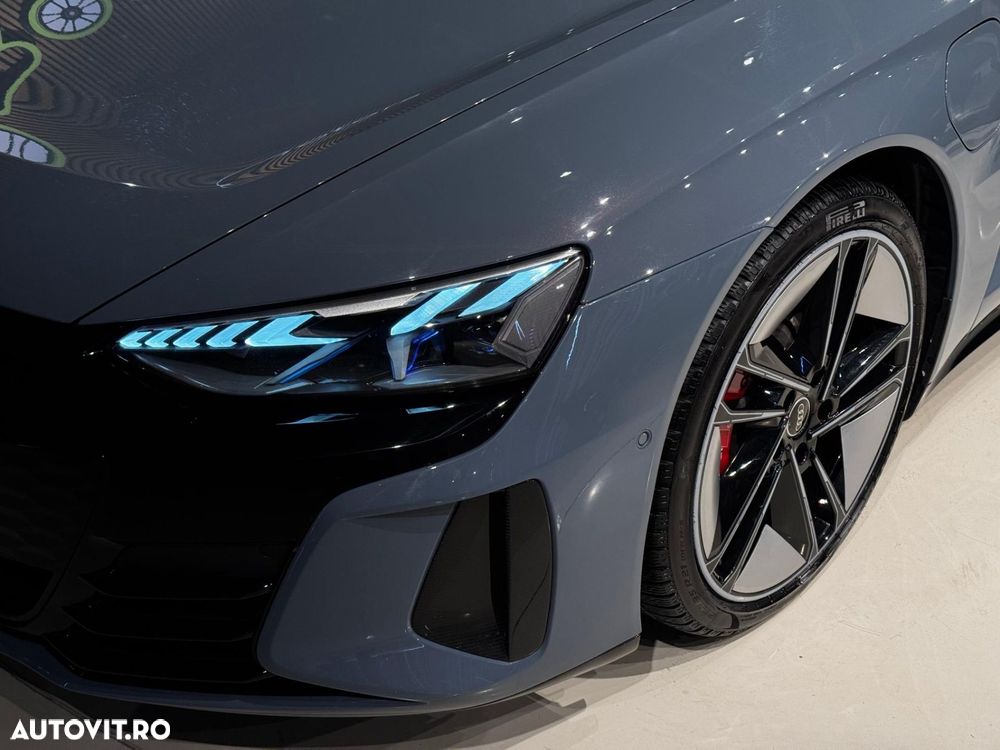 Audi e-tron GT RS quattro - 4