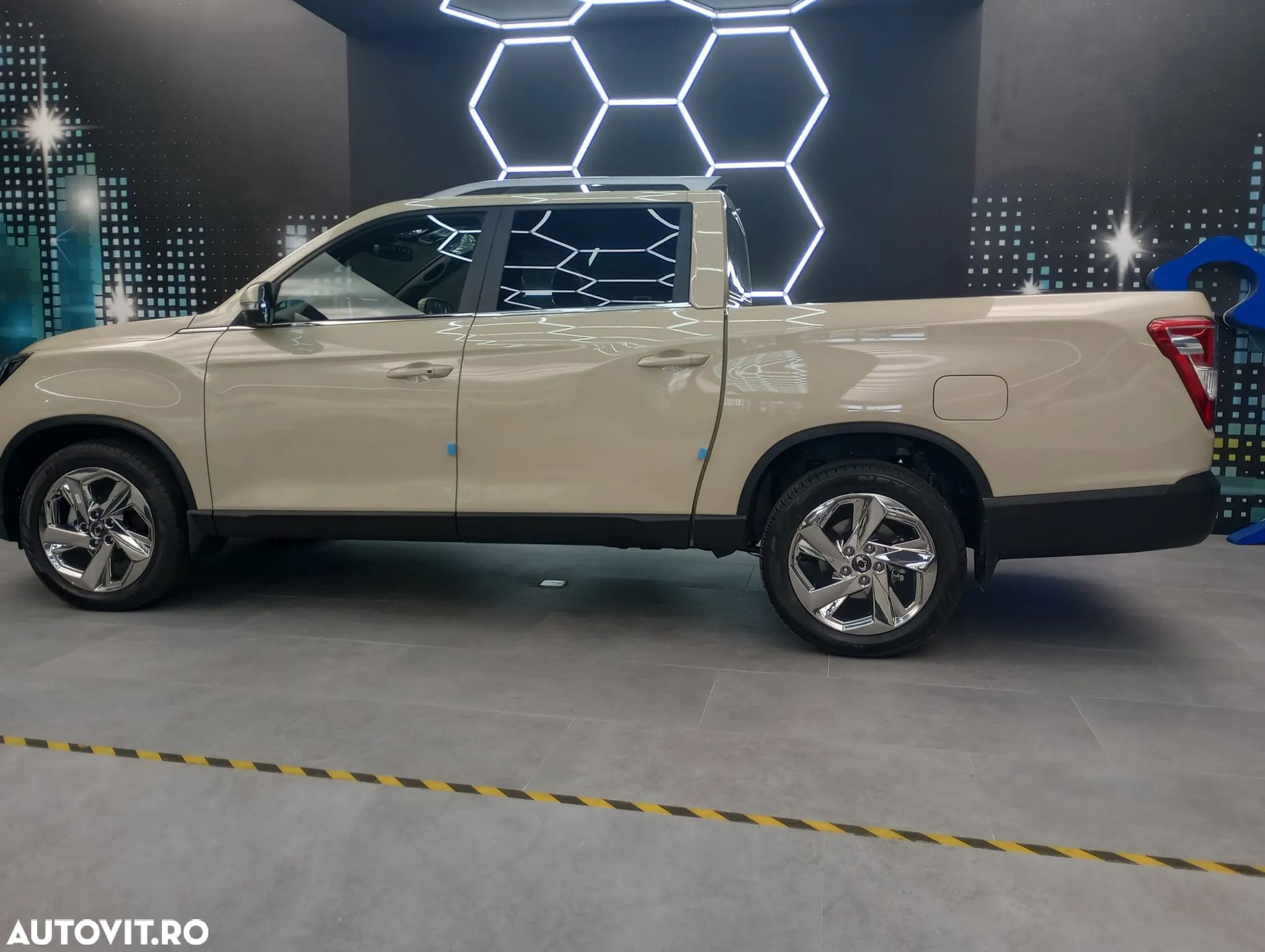 SsangYong MUSSO PREMIUM  2.2 e-XDI 4WD - 1